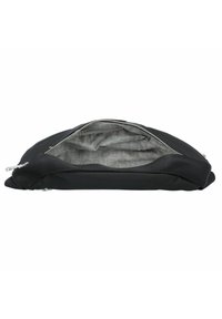 Sacchetto di tessuto nero con design curvo, texture liscia e chiusura con zip argentata. L'interno presenta un motivo logo sottile.