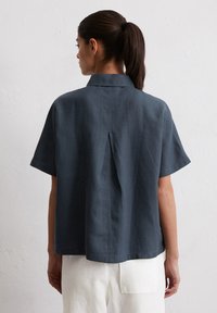 Thumbnail Image 3