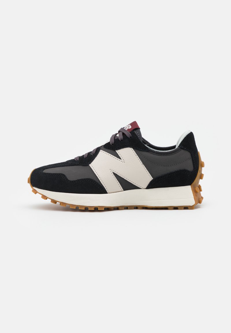 WS327 black/black