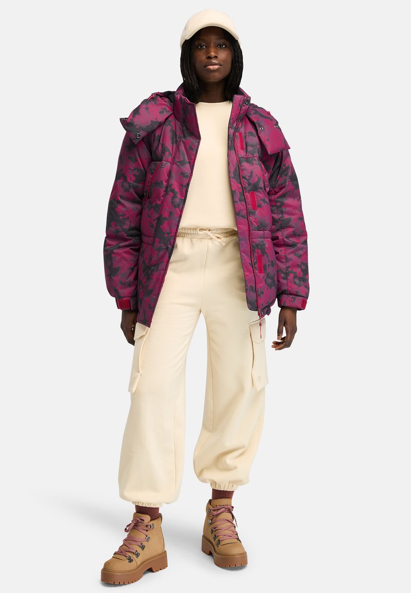 Timberland BRUSHED CHEST GRAPHIC CREW - Mikina - angora