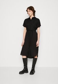 Vero Moda - VMBUMPY SS CALF  - Kreklkleita - black Miniatūras attēls 1