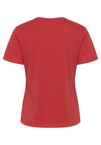 T-shirt rouge en coton avec des manches courtes, un col rond et une texture lisse. Pas de motifs ni de détails matériels visibles.