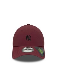 Căciulă de baseball bordo cu un logo brodat negru în față, curea ajustabilă, material neted și vizor curbat. Model 9FORTY.