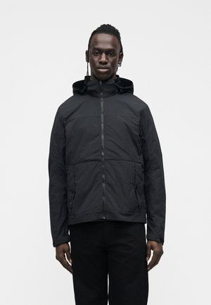 Lyle & Scott STOW AWAY JACKET - Casaco de verão - black ice