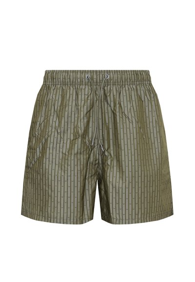 Κολυμβητικά σορτς σε ελιά πράσινο με διακριτικό κάθετο ριγέ σχέδιο, ελαστική μέση και μπροστινό κορδόνι.