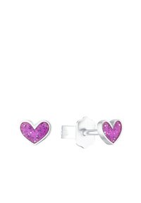Pendientes de plata en forma de corazón con incrustaciones de purpurina rosa. Cuentan con un diseño de stud y un respaldo seguro. Acabado suave y diseño compacto.