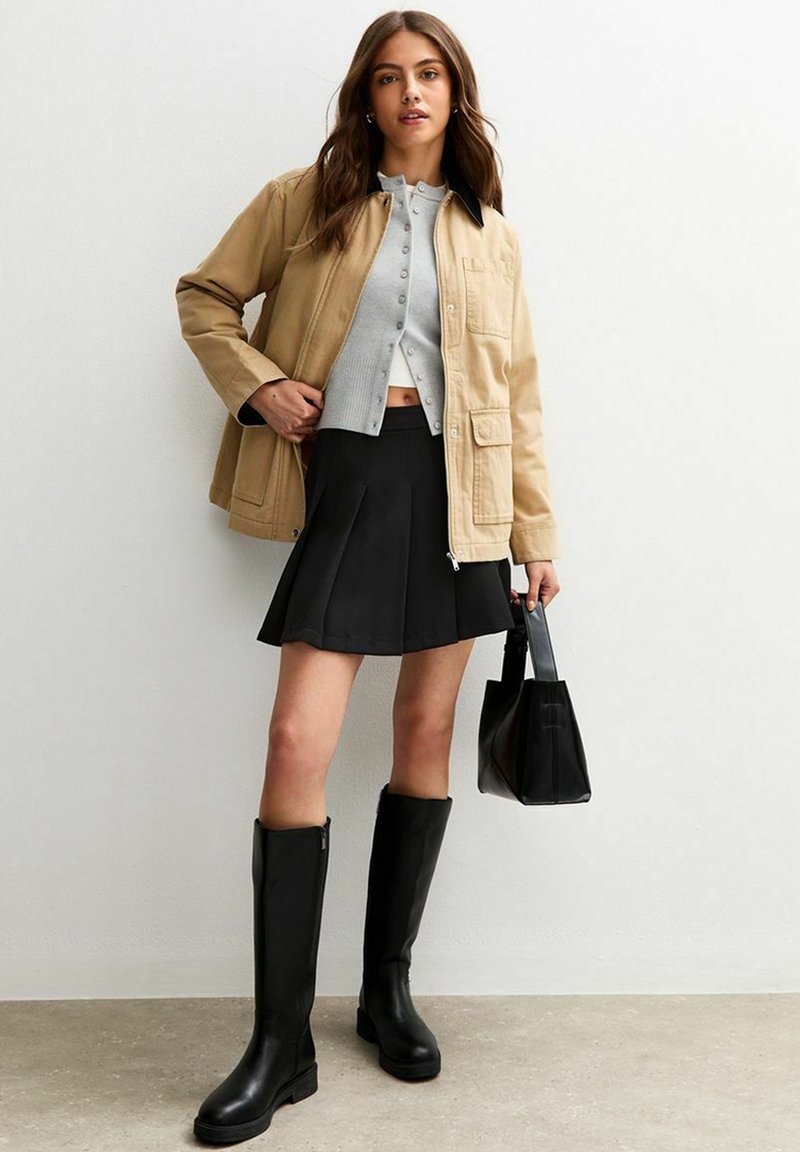 Jupe New Look Femme Noire A-Line Taille 8 Courte Avec Poches