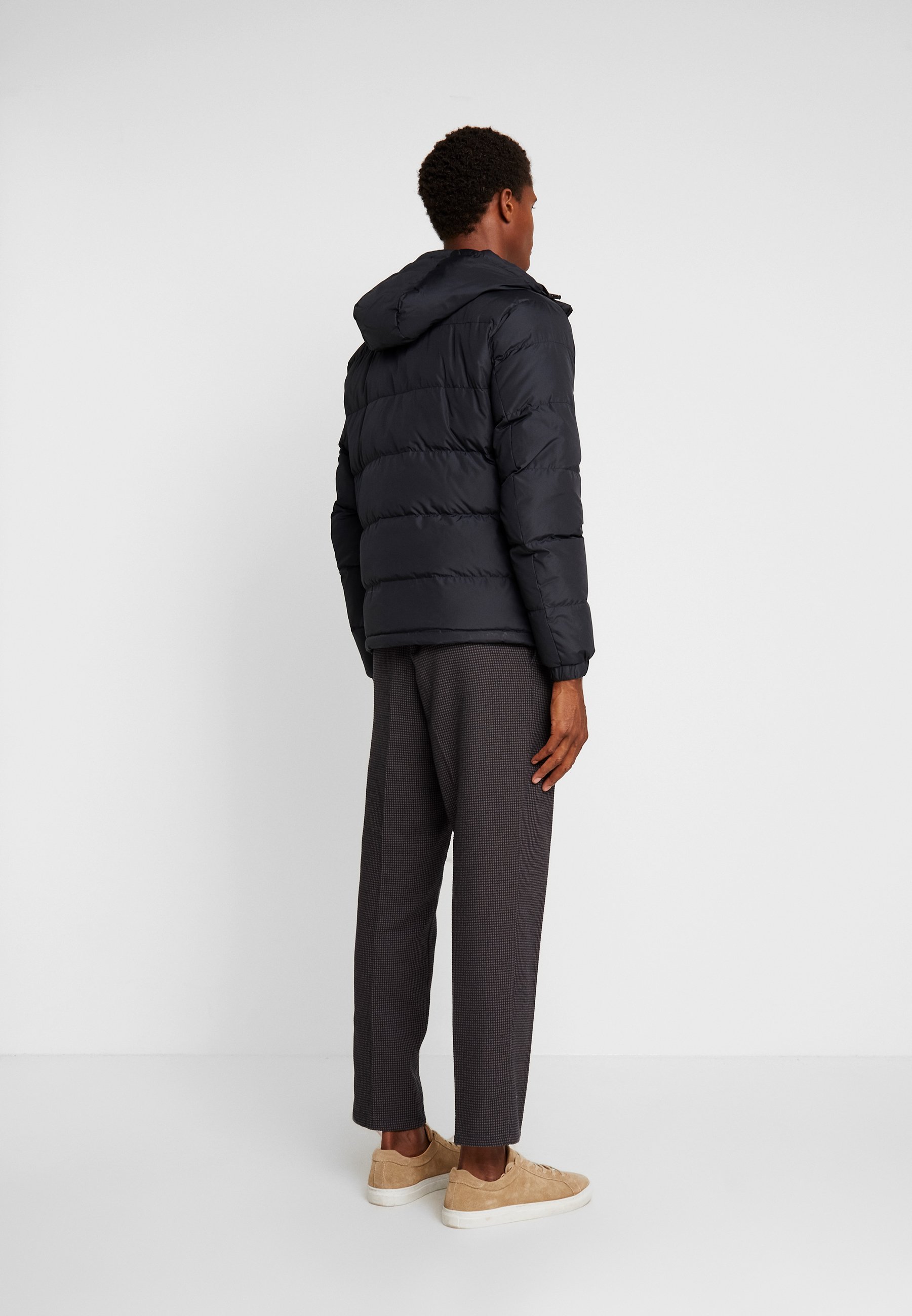HOODED REDOWN BOMBER Dunjacka black HOODED REDOWN BOMBER Dunjacka black