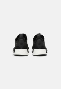 adidas Originals NMD_R1 REFINED - Sneakers basse - black/white