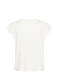 Witte korte mouwen top van gladde stof. Heeft een ronde halslijn en zachte, gedrapeerde schouders. Geen zichtbare patronen of accessoires.