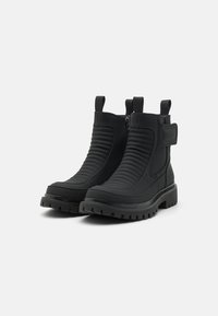 Koi Footwear GENERAL MENS PADDED BOOTS  - Klasikiniai aulinukai - black