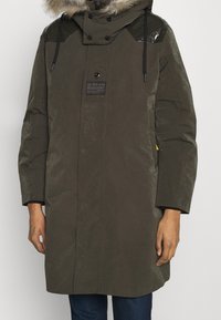 G-STAR Abrigo de invierno - khaki