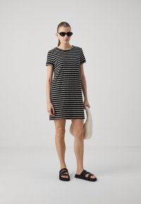 GAP TEE DRESS - Haljina od žerseja - black