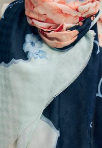 Next LIGHTWEIGHT - Sjal / Tørklæder - navy coastal floral