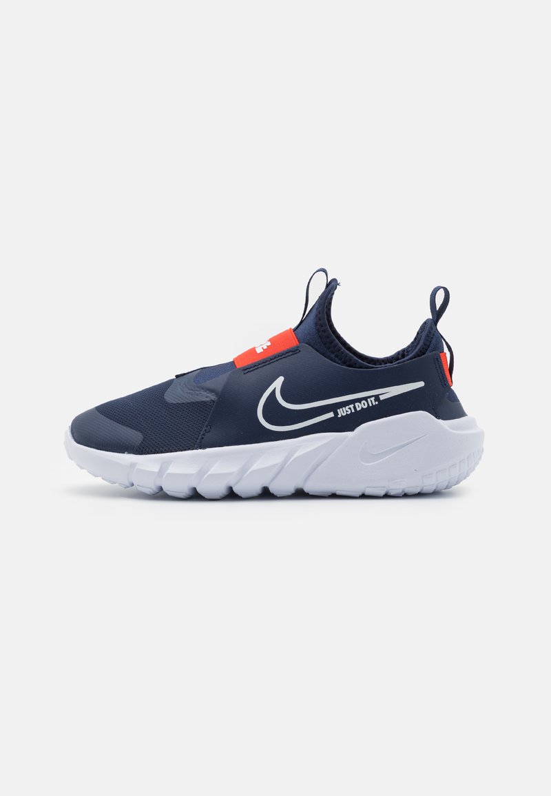 Nike Performance - FLEX RUNNER 2 UNISEX - Neutral running shoes - midnight navy/white/picante red, Enlarge