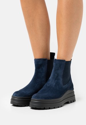 Platform ankle boots - marine