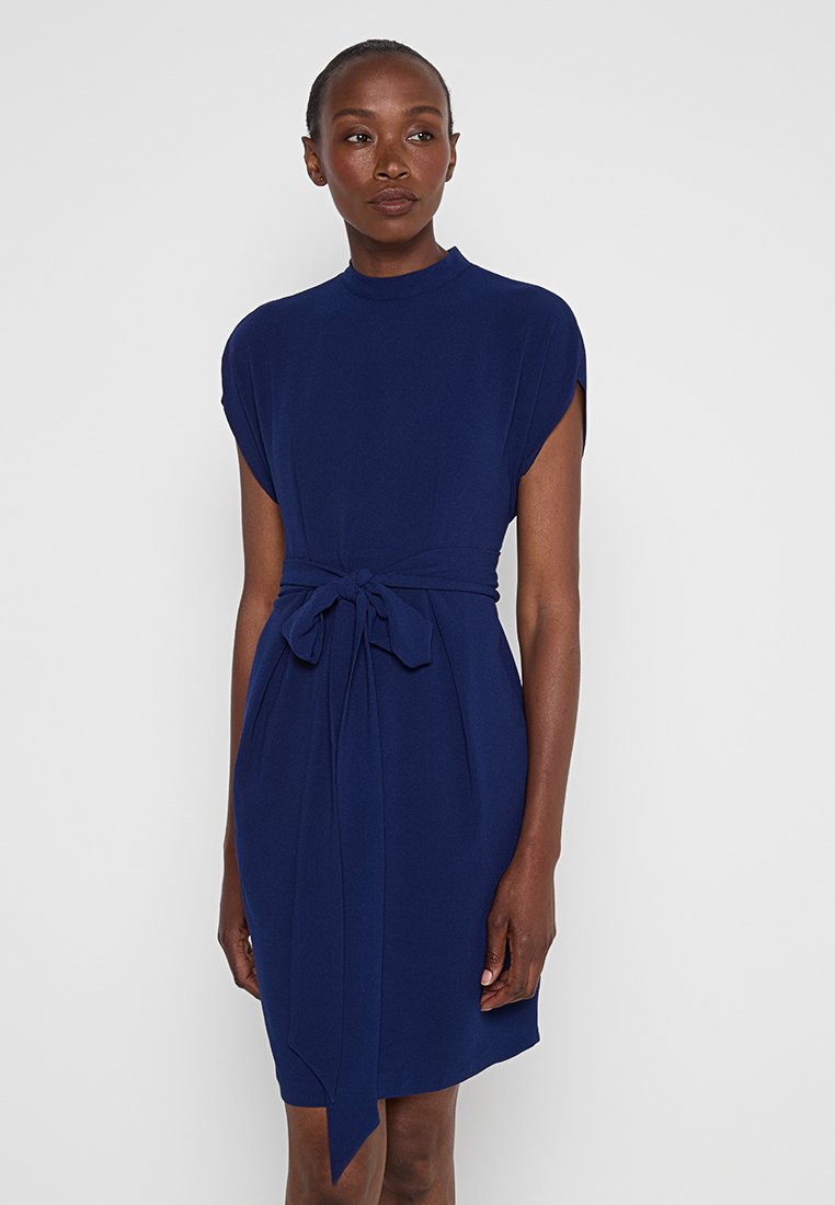 Closet Cocktailjurk donkerblauw Closet Cocktailjurk donkerblauw