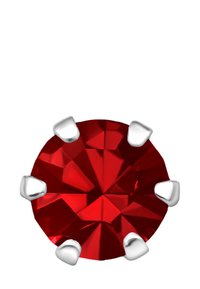 Earrings a forma di cristallo rosso con superficie sfaccettata, sostenuti da quattro griffe in tono argento. Forma rotonda, texture lucida e colore vivace.