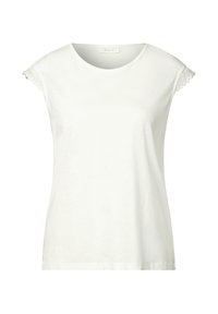 Camiseta blanca de manga corta con cuello redondo y detalles de encaje en las mangas, confeccionada en una tela ligera y suave con una textura sutil.