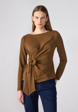Bluse - chestnut