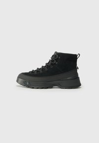 Unselected, black
