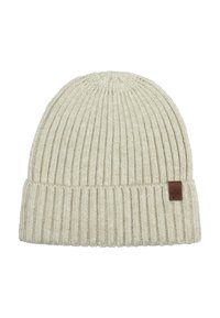 Cremfarbener Strickmütze mit geripptem Muster, umgeschlagenem Bund und kleinem braunem Lederlogo-Patch. Geeignet für kaltes Wetter.
