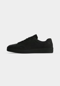 Επιλέχθηκε, black