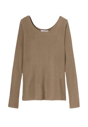 T-shirt à manches longues de couleur marron clair, avec un décolleté arrondi orné de bordures festonnées. Fabriqué en tissu tricot doux, avec une coupe décontractée.