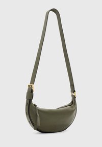 AllSaints HALF MOON - Borsa a mano - green