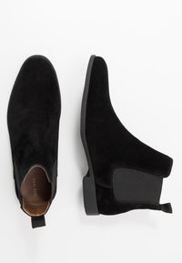 Pier One Botas clássicas de cano curto - black