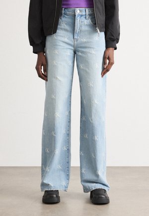 Wide Leg - distressed indigo