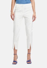 Betty Barclay MIT APPLIKATION - Chinos - rohweiß