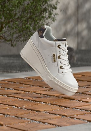 ROAZY - Sneakers basse - white