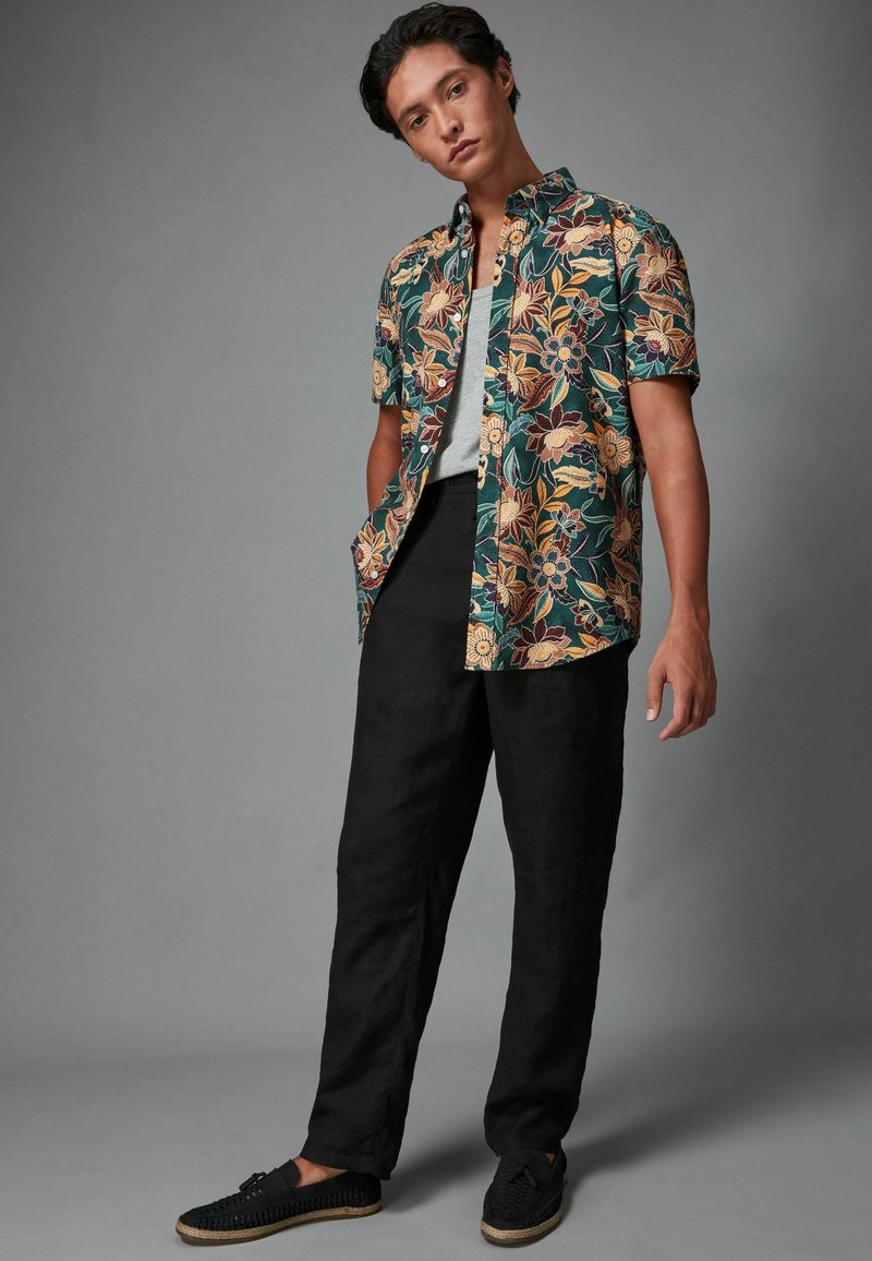 Next SHORT SLEEVE REGULAR FIT - Skjorter - dark green