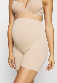 Lindex MOM BIKER - Odjeća za oblikovanje - beige