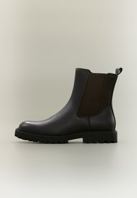 Δεν επιλέχθηκε, dark brown