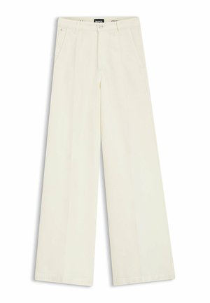 Roomy crèmekleurige broek met brede pijpen, plooien aan de voorkant, riemlussen, zijzakken en een knoopsluiting in de tailleband.