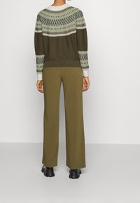 Esprit Strickpullover - khaki