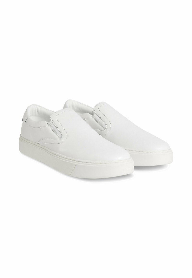 Herren Slipper | Calvin Klein Sneaker low triple white/weiß - HB91072 Herren Slipper | Calvin Klein Sneaker low triple white/weiß - HB91072