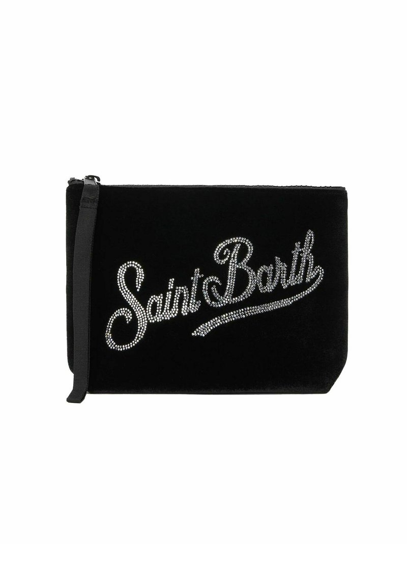 Zwarte rechthoekige clutch met ritssluiting en strass-tekst "Saint Barth" in cursief, met een kleine polsband aan de linkerkant.