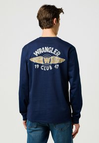 Wrangler LONG SLEEVE LS_AMERICANA - REGULAR FIT - Neule - navy
