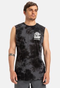 Black tie-dye sleeveless shirt featuring white logo on the chest, made of soft cotton fabric with a relaxed fit.