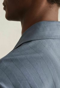 Reiss Ing - airforce blue