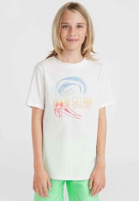 Vit bomull t-shirt med en färgglad grafisk design i blått, orange och rosa med texten "O'Neill Santa Cruz California U.S.A."