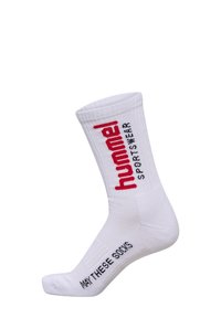 Biała skarpetka sportowa z czerwonym logo "hummel" oraz tekstem "MAY THESE SOLES". Wykonana z dzianiny, z prążkowanym mankietem dla dodatkowego komfortu.
