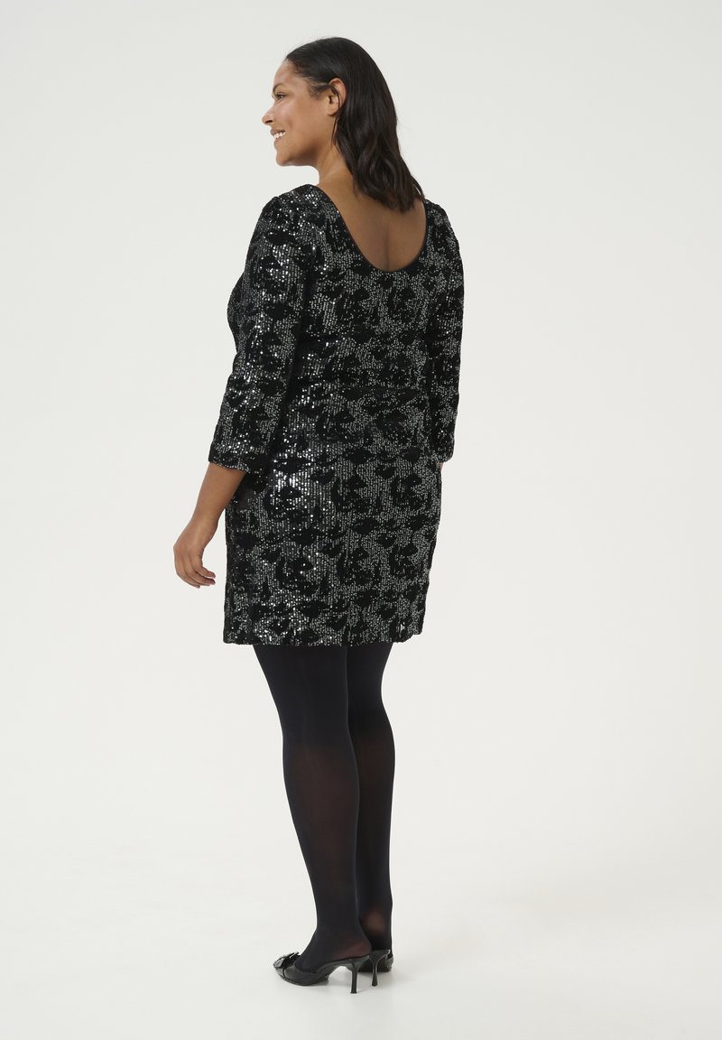 Kaffe Curve SEQUIN - Cocktail dress / Party dress - black dark silver sequin /black - Zalando