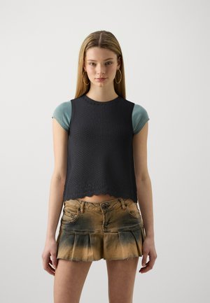 AINO SL O-NECK  - Topper - black