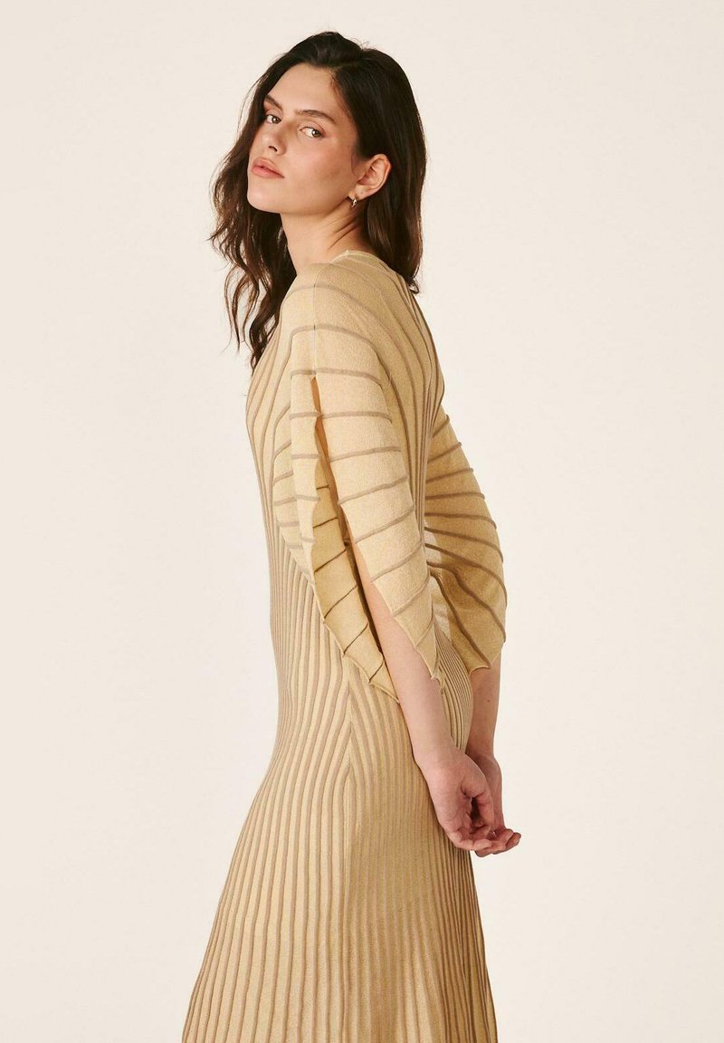 green emerald velvet dress Rose Gold It Girl Jumper Dress Small