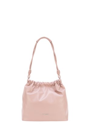 Bolso bandolera de cuero suave en rosa claro con parte superior fruncida y detalles de correa anudados, con logotipo metálico pequeño en el centro delantero.
