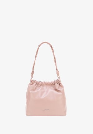 Sac à épaule en cuir souple rose clair avec le dessus froncé et des détails de sangle nouée, marqué d'un petit logo métallique au centre avant.